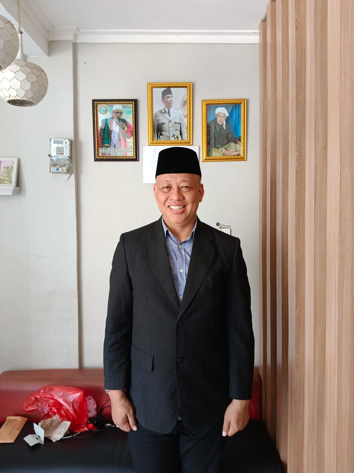 Ulung Purnama SH.,MH Praktisi Hukum