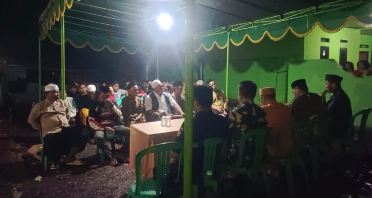 Warga Desa Wibawamulya Kecamatan Cibarusah Kabupaten Bekasi, Dukung Perapihan Tanah Untuk TPU Desanya